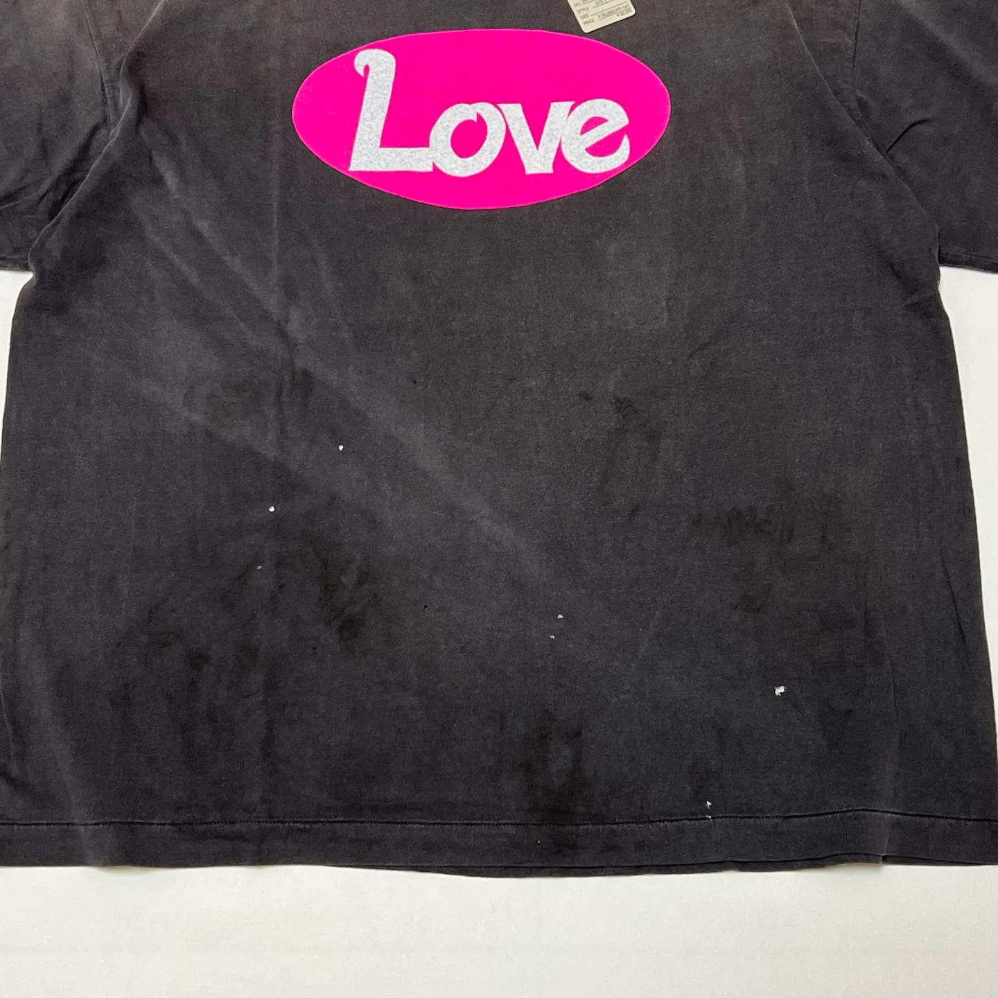 SAINT Mxxxxxx SS TEE/LOVE/BLK LOVE Pink Love Skull Distressed TEE Washed Black S-XL Cylindrical Fabric Ready-made Assute Dyeing Ma Liu Fading Washing Technology Top Printing Technology Handmade Graffiti Splashing Ink Correct Main Mark/Wash Mark/Anti-Counterfeiting Label Top Purchasing Level